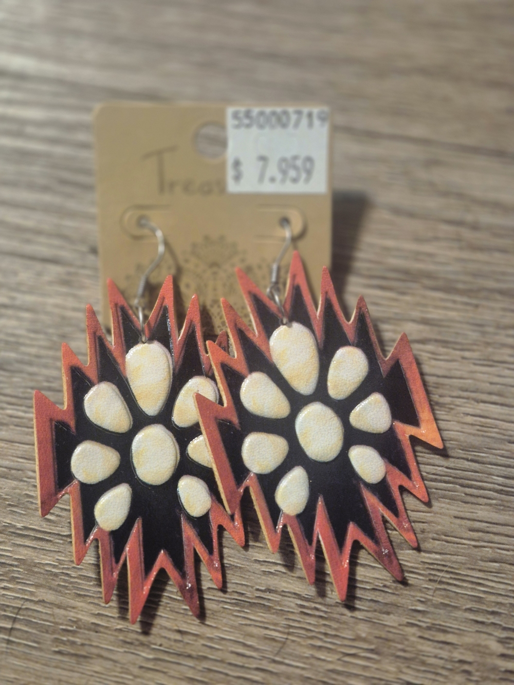 Butterfly Dsigns Black, Orange & Cream Starburst Dangle Earrings